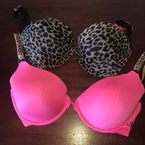 Lightly worn Betsey Johnson leopard print bra